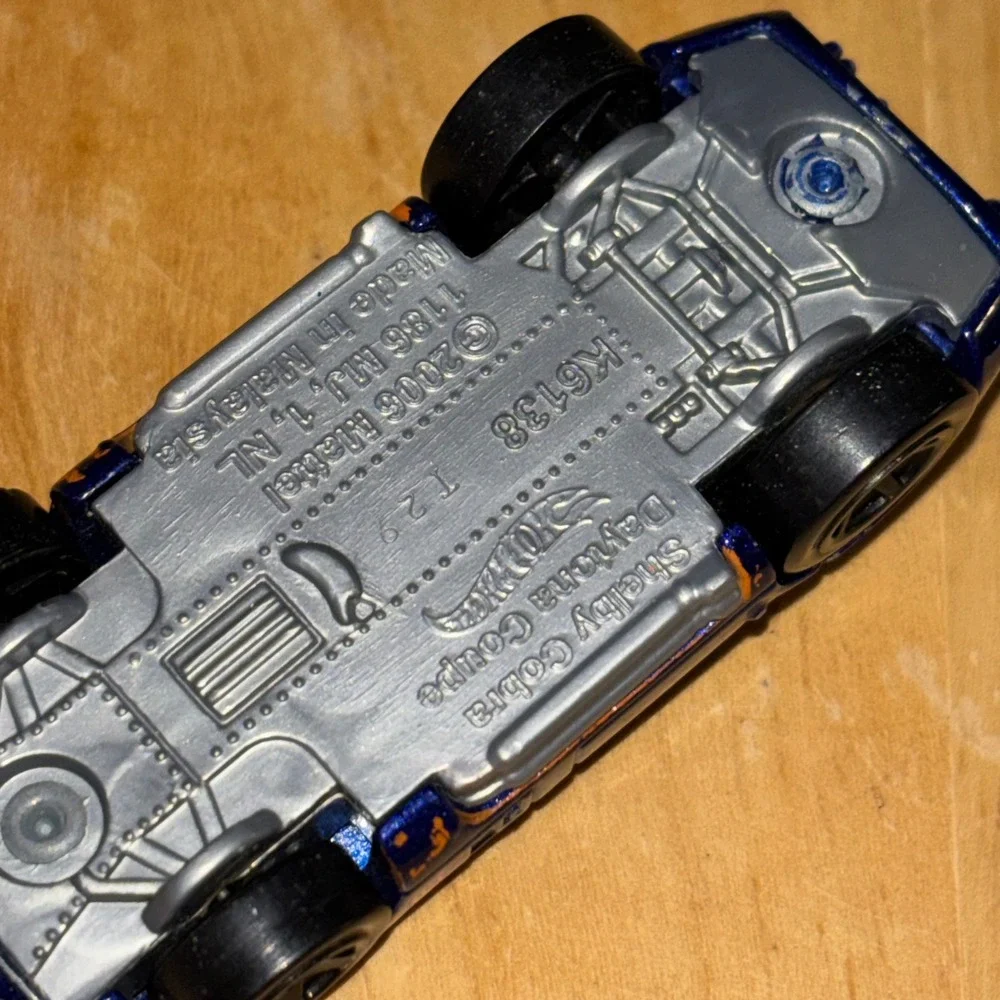 Hot Wheels Shelby‎ Cobra Daytona Coupe Gulf Oil Blue Metallic K6138 2006 Mattel